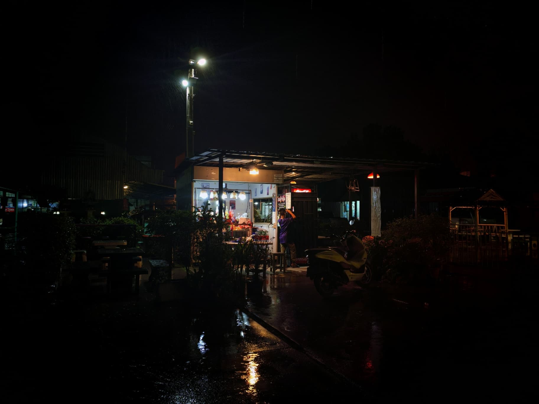 เซ้งร้านเหล้าปั่น เบียร์วุ้น น้ำปั่น ใกล้ร้านหมูกะทะ